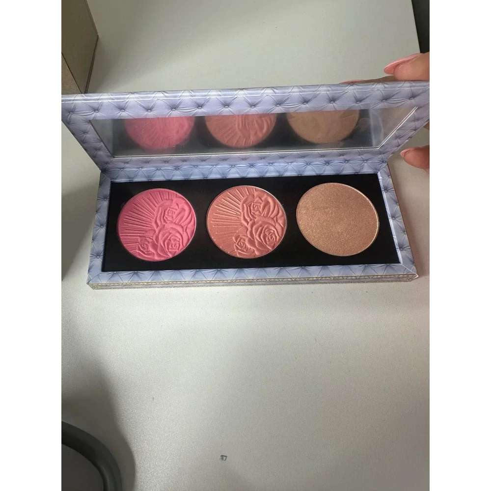 Pat McGrath Bridgerton Eyeshadow & Blush Highlighter Palette Set Limited Edition